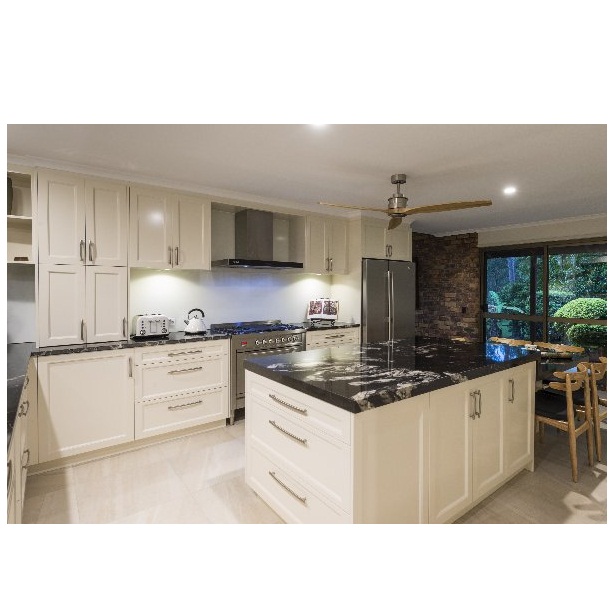 Đá Grainte Đen Rừng